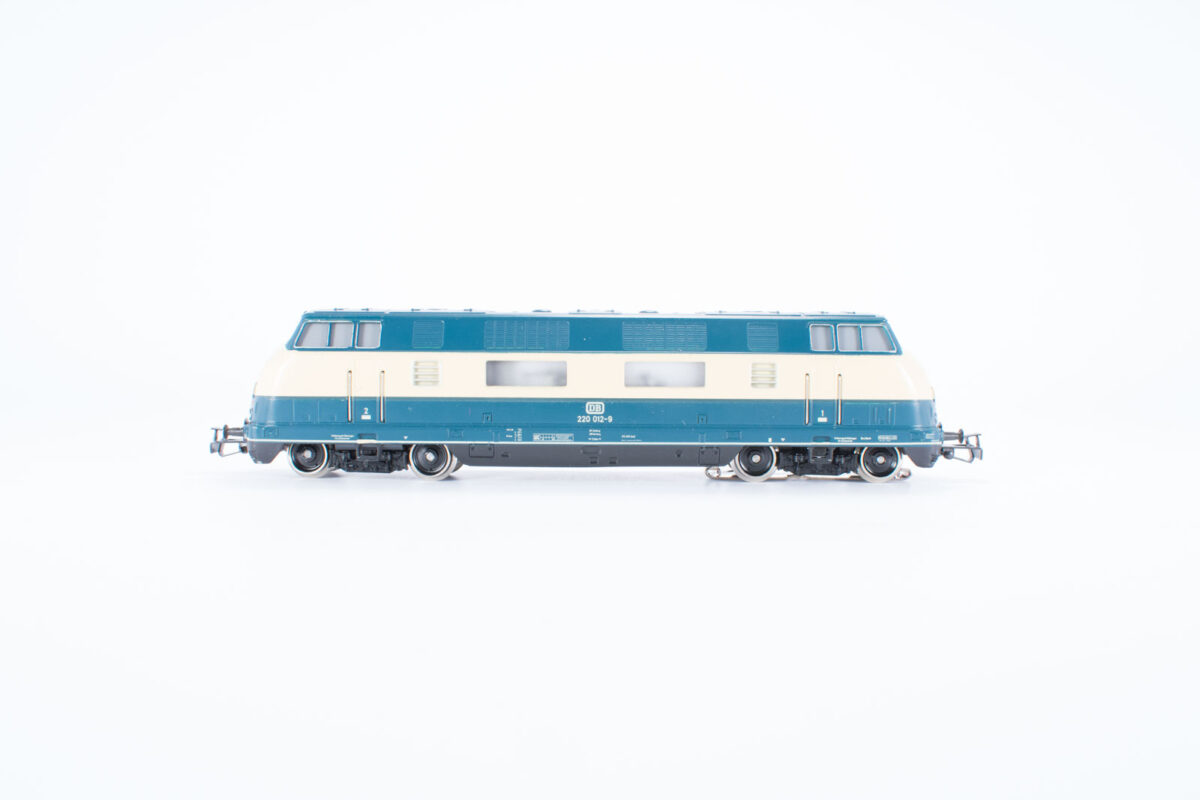 Märklin 3081 diesellocomotief BR220 DB - Afbeelding 4