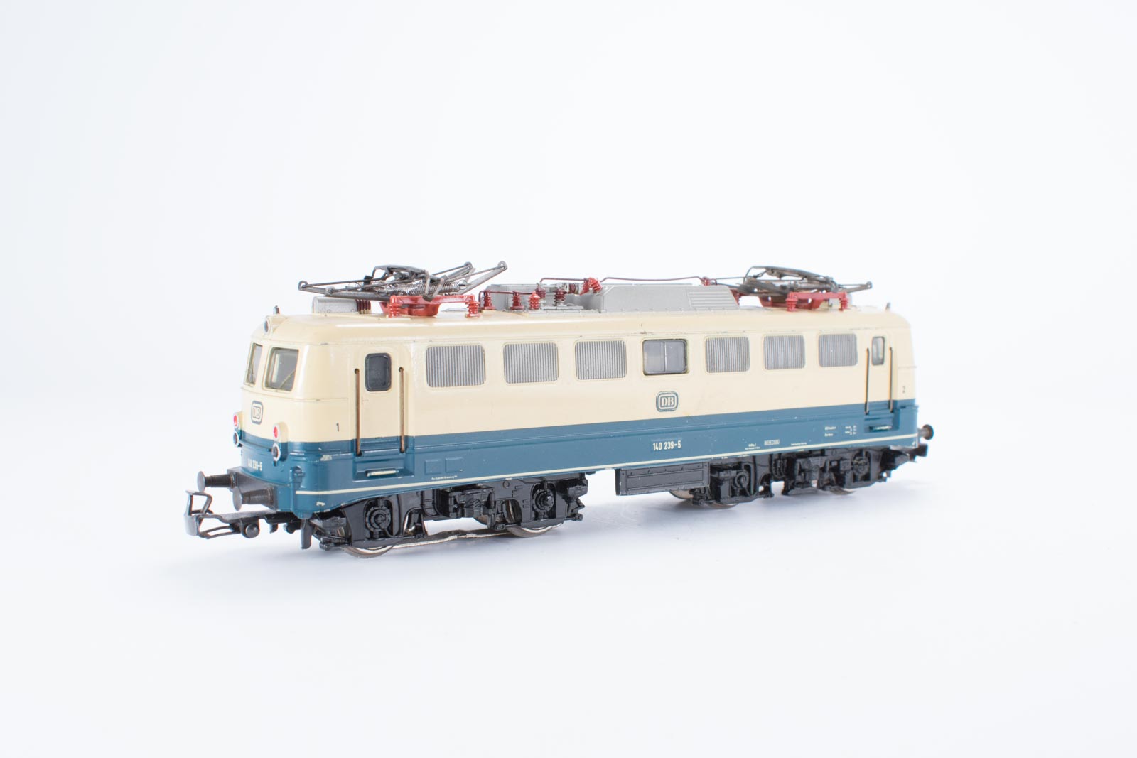 DSC_0209 Märklin 3156 E-locomotief BR140 DB - Afbeelding 1