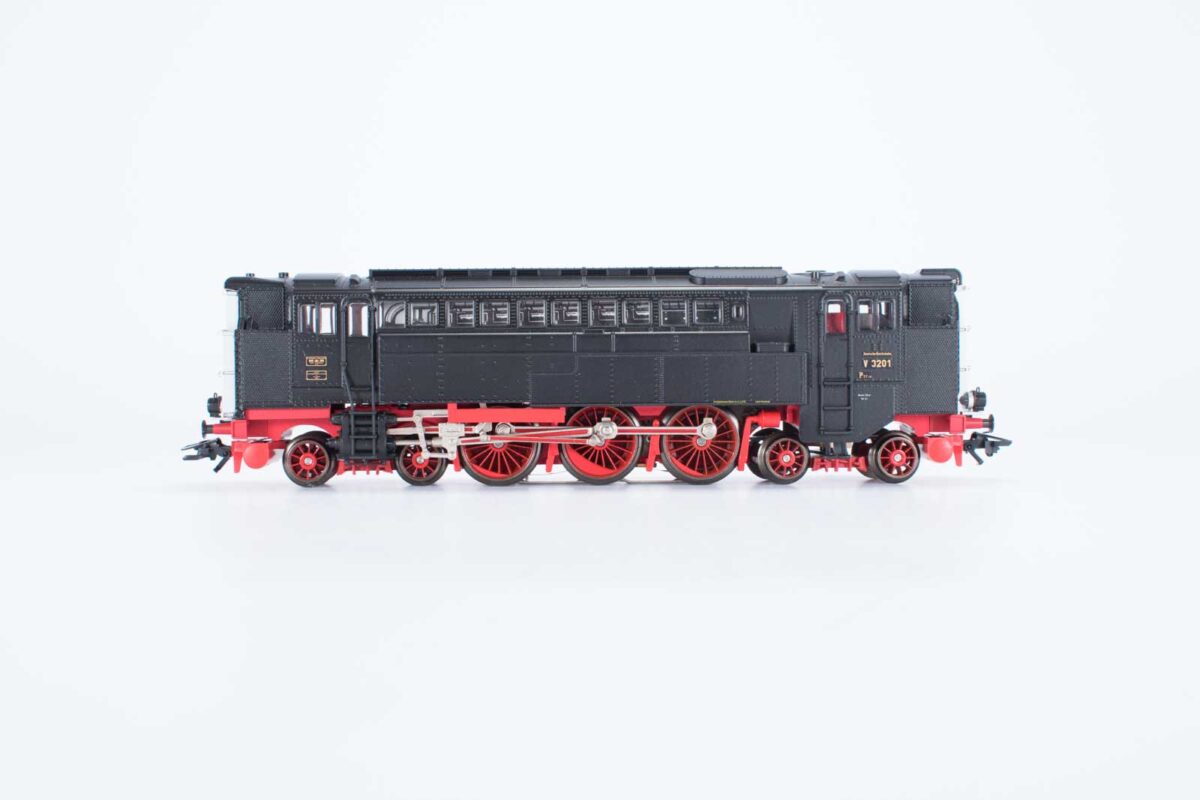 Märklin 3720 digitale diesellok V32 DB - Afbeelding 9
