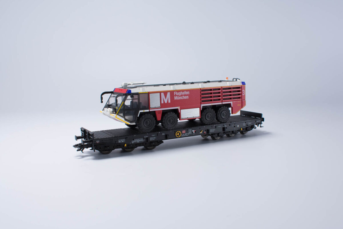 Märklin 48736 zwaarlastwagen beladen met brandweer DB - Afbeelding 2