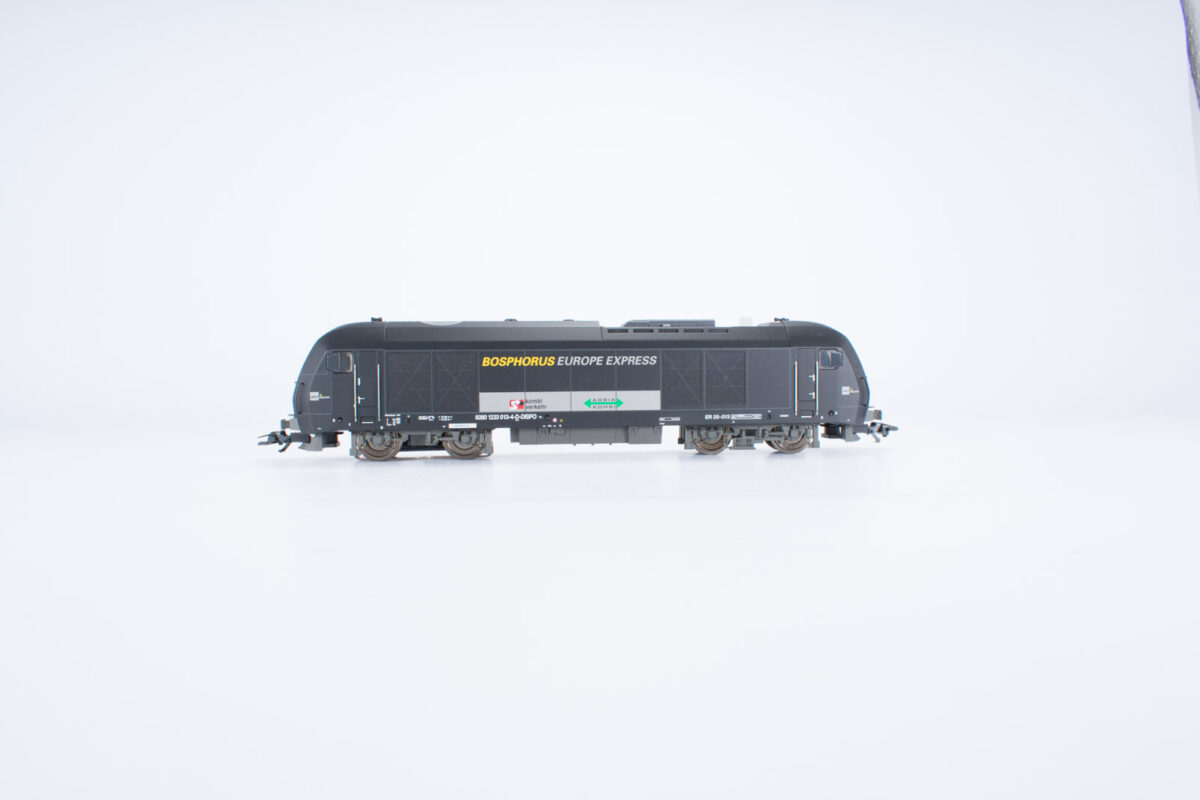 Märklin 36795 digitale diesellok BR223 MRCE MFX/sound - Afbeelding 6