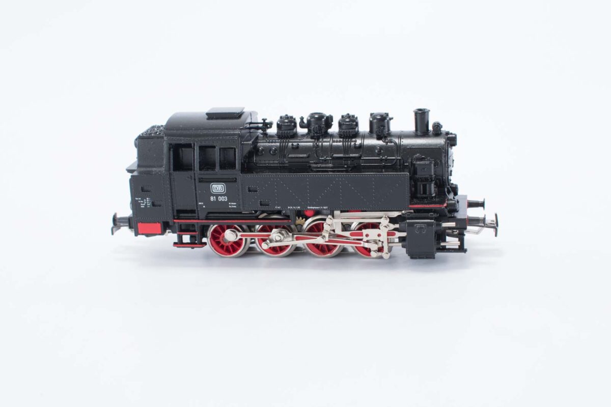 Märklin 30321 Digitale stoomlocomotief BR81 met telexkoppelingen DB - Afbeelding 2