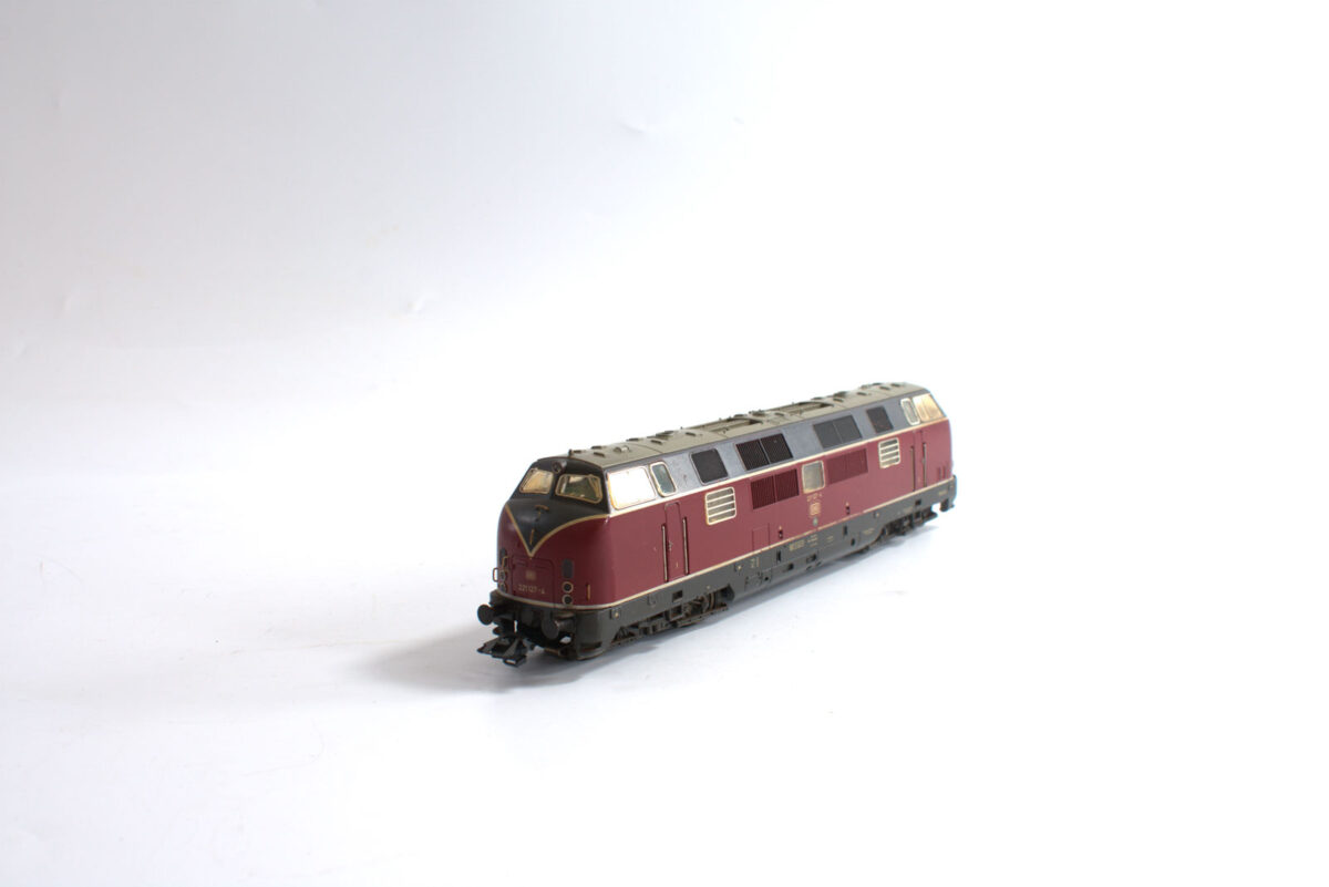 Märklin 3782 digitale diesellocomotief BR221 DB MFX/sound - Afbeelding 4