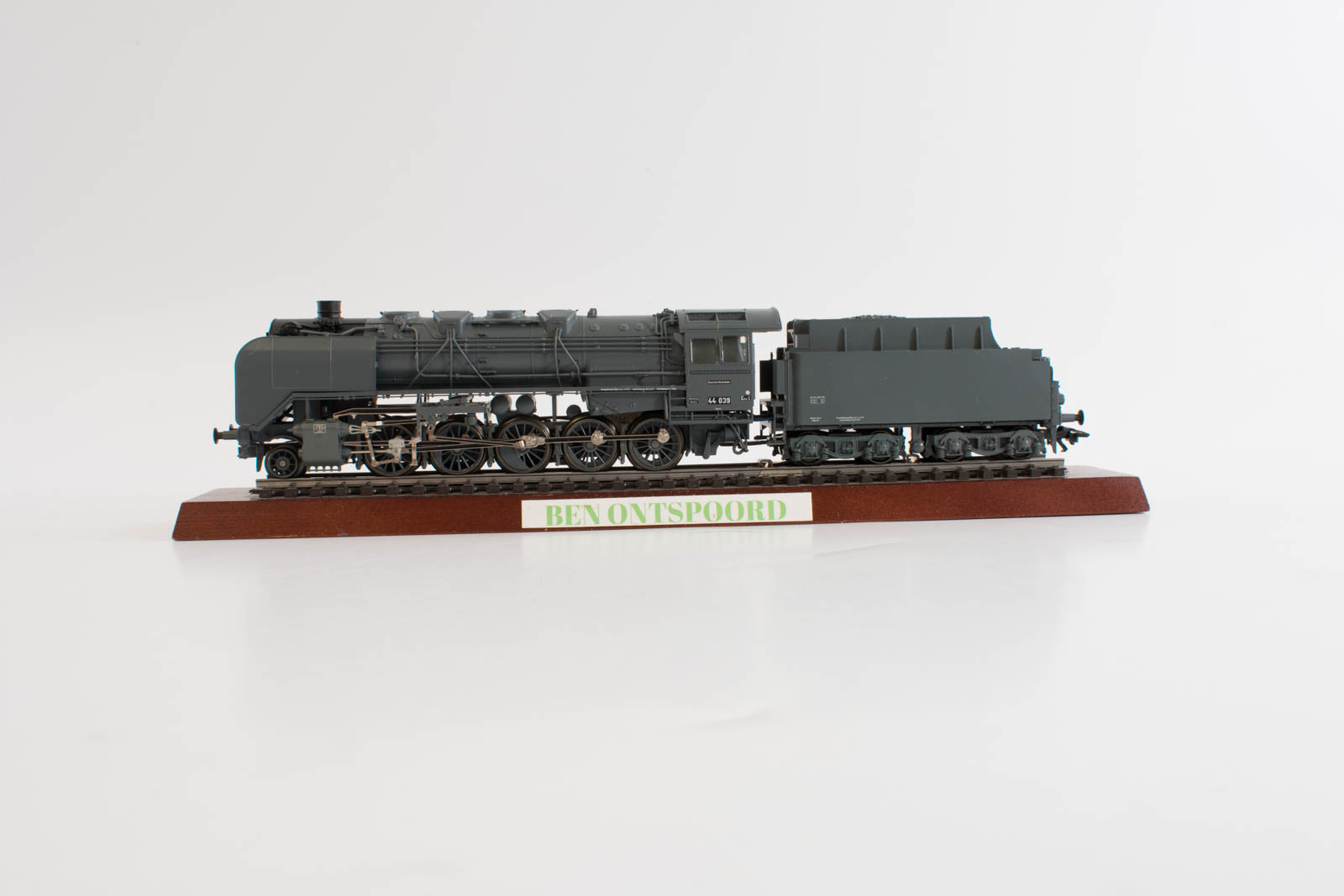 _DSC0342 Märklin 37881 digitale stoomlocomotief BR44 DB - Afbeelding 1
