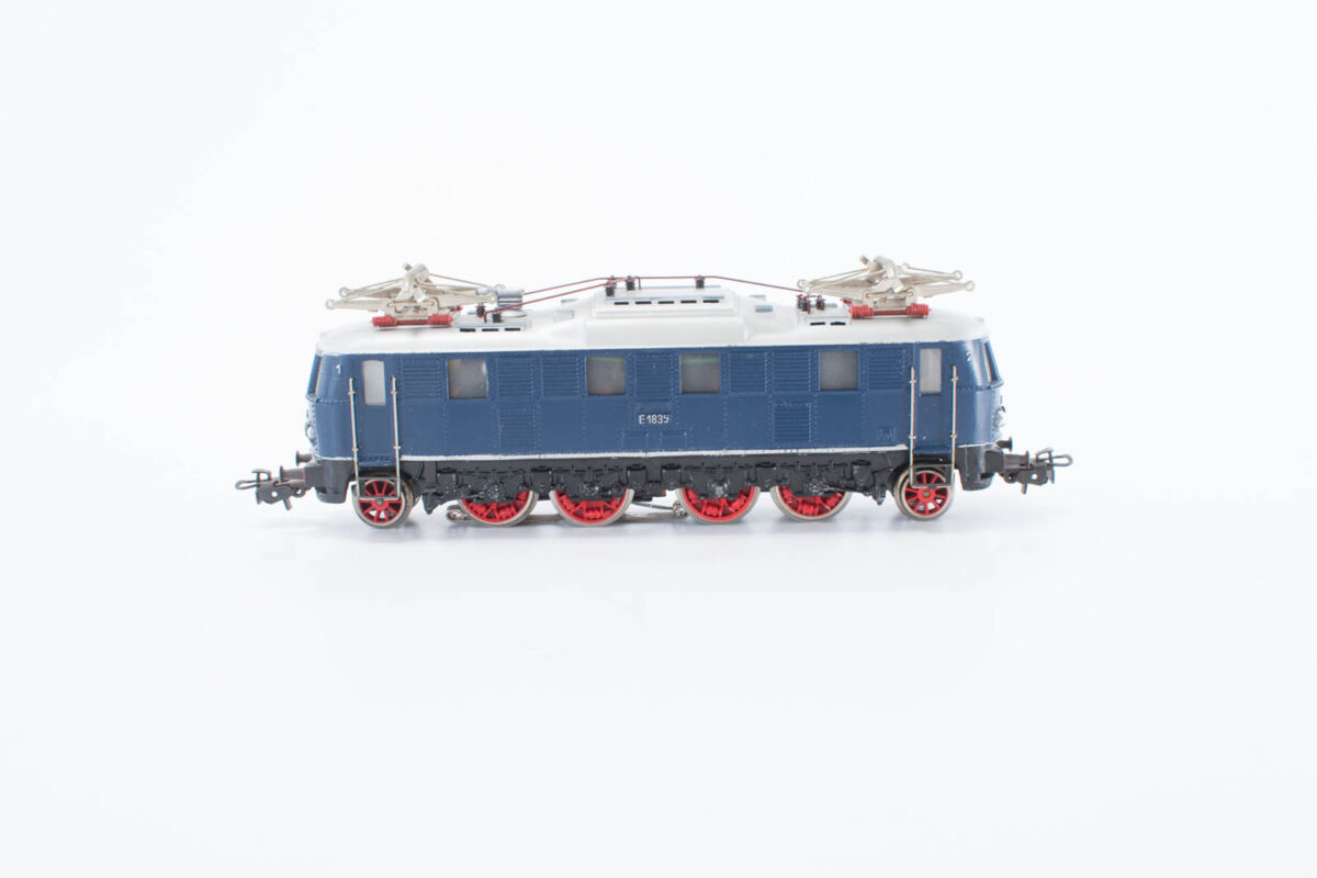 Märklin 3023 elektrische locomotief E18 DB - Afbeelding 4