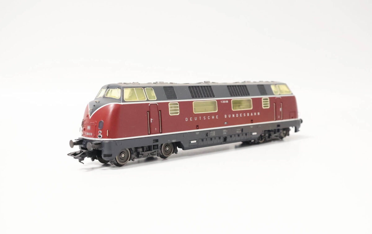 Märklin 37803 digitale diesellocomotief V200 DB FX sound - Afbeelding 3