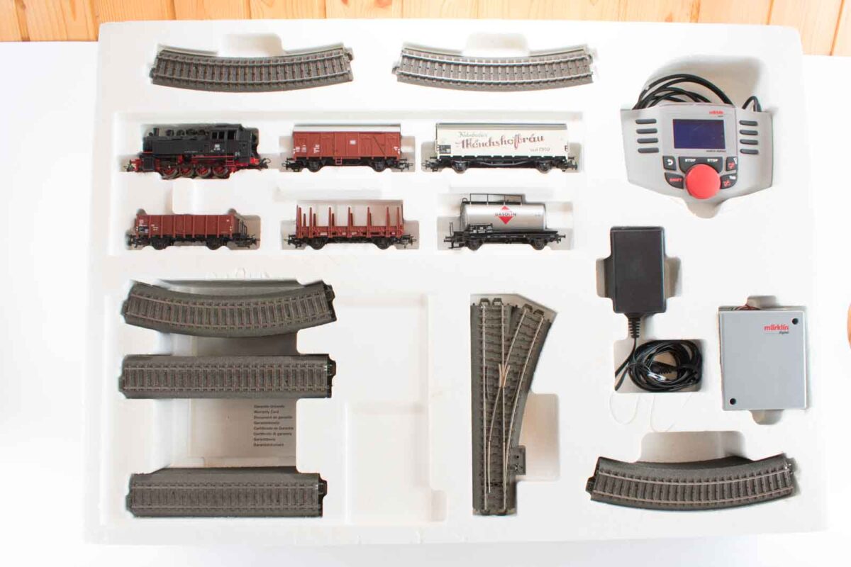 Märklin 29539 digitale startset met stoomlocomotief en goederenwagons - Afbeelding 2