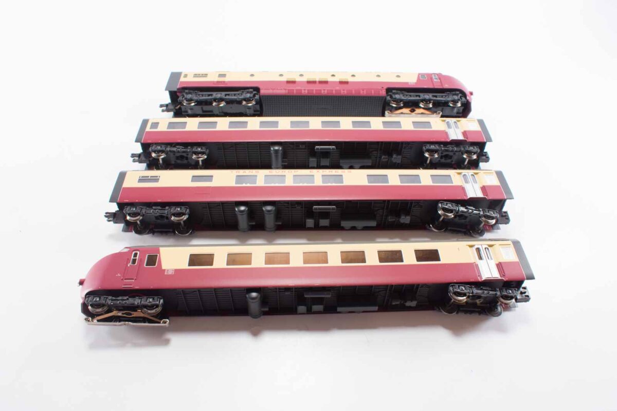 Trix 22132 vierdelig diesel treinstel NS/SBB AC/digitaal - Afbeelding 2
