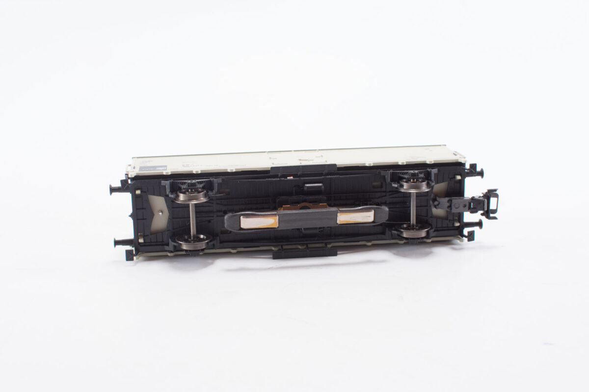 Märklin 00767-02 gesloten goederenwagon met sluitlicht DB - Afbeelding 4