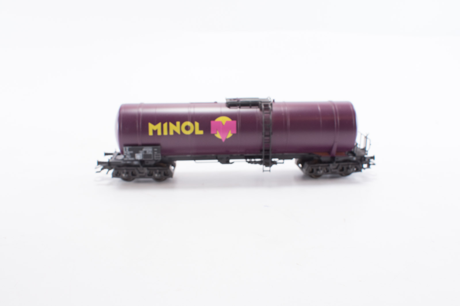Märklin 4856 ketelwagon Minol DR