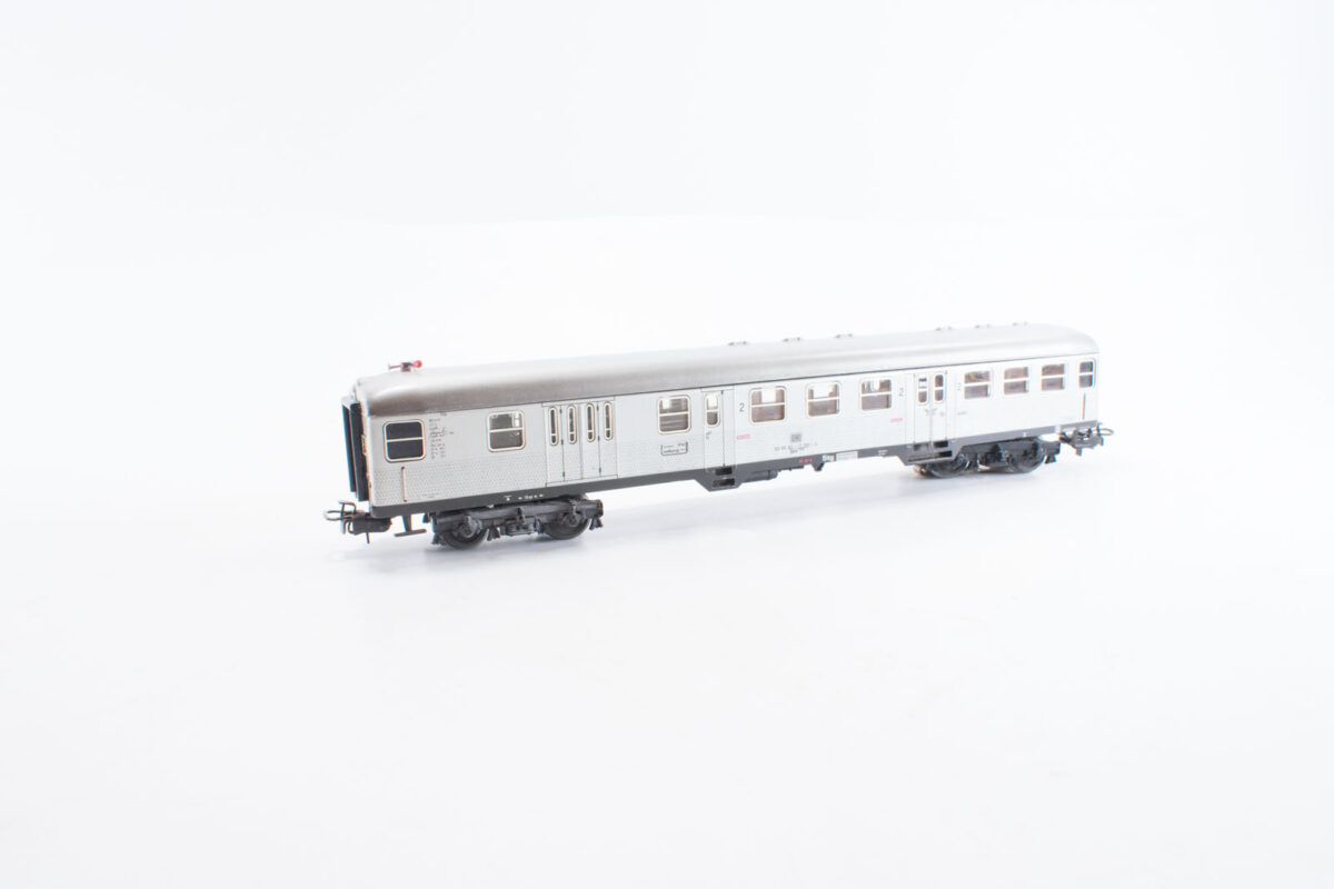 Märklin 4042 Personenwagon 2ekl met sluitlicht DB - Afbeelding 3