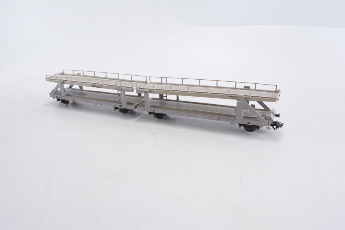 Märklin 47122 autotransportwagon beladen met Mercedes A klasse DB - Afbeelding 4