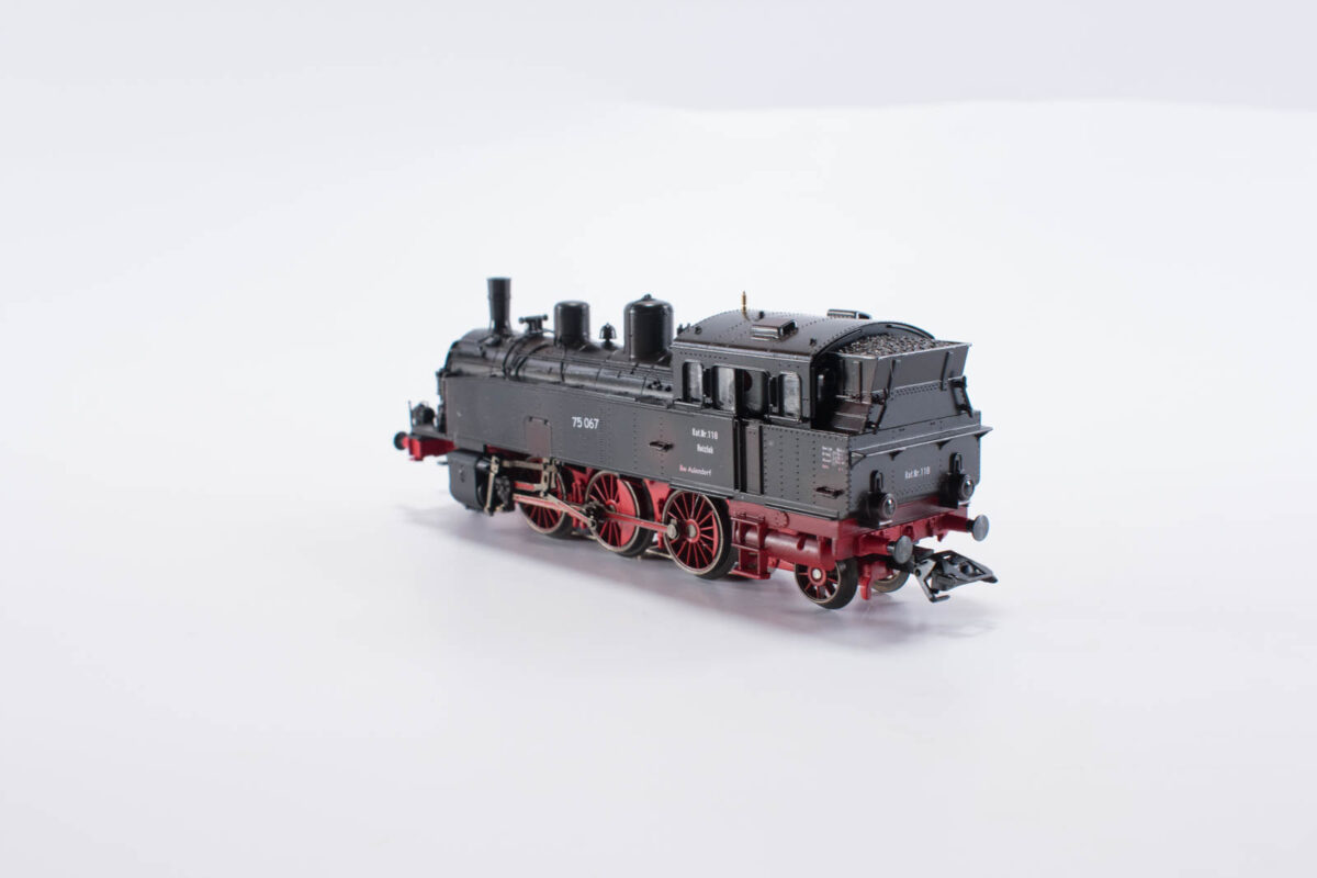 Märklin 37133 Digitale stoomlocomotief BR75 met stookinrichting DB - Afbeelding 4
