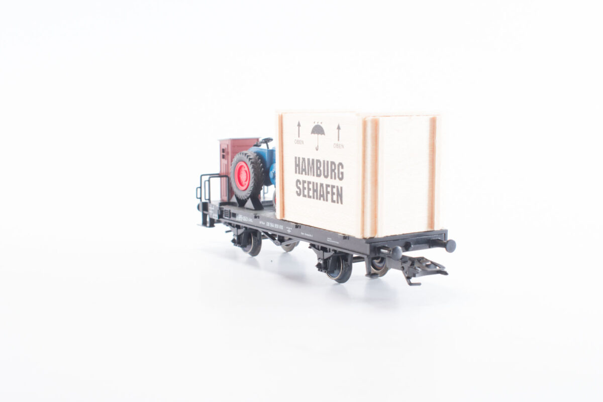 Märklin 46843platte wagen met Lanz en krat DB - Afbeelding 2
