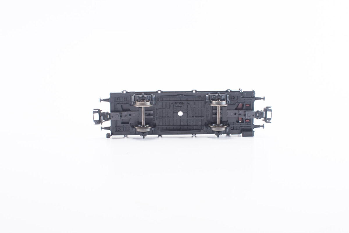 Märklin 46843platte wagen met Lanz en krat DB - Afbeelding 4