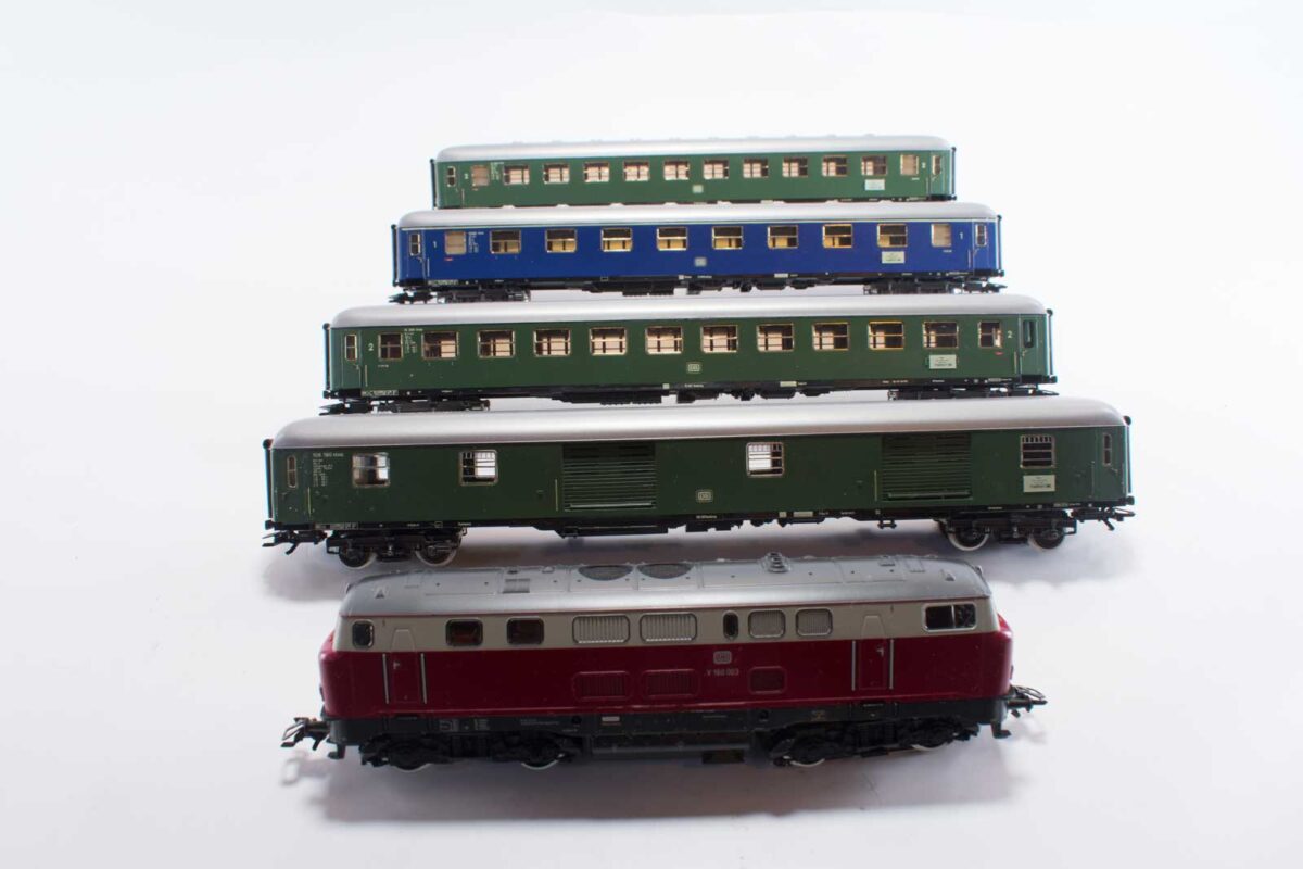 Märklin 2864 sneltreinset met diesellocomotief V160DB - Afbeelding 3