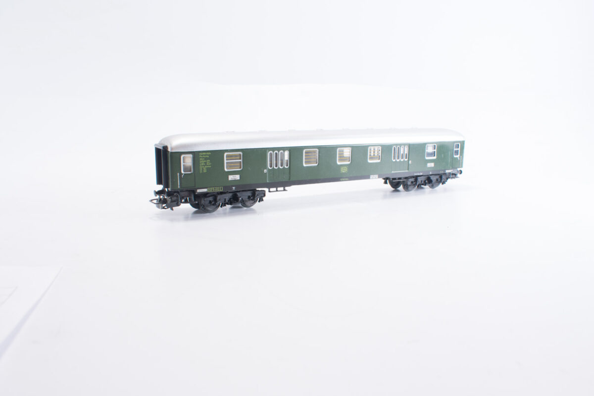 Märklin bagagewagen DB - Afbeelding 2