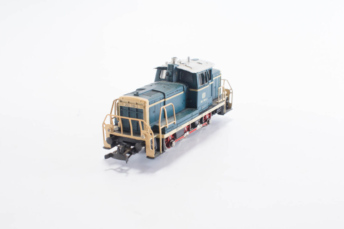 Märklin diesellocomtief BR260 DB - Afbeelding 2