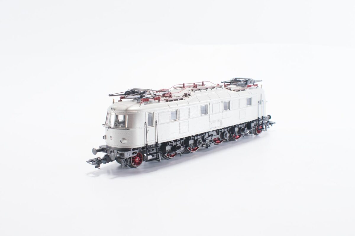 Märklin digitale elektrische locomotief E18 DB - Afbeelding 2