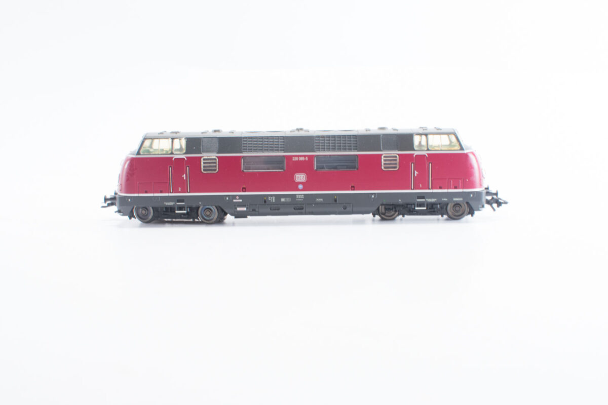 Märklin 39803 digitale diesellocomotief BR220 DB MFX/sound - Afbeelding 4