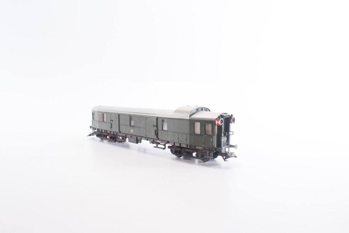 Märklin sneltreinrijtuig bagagewagen DB - Afbeelding 2