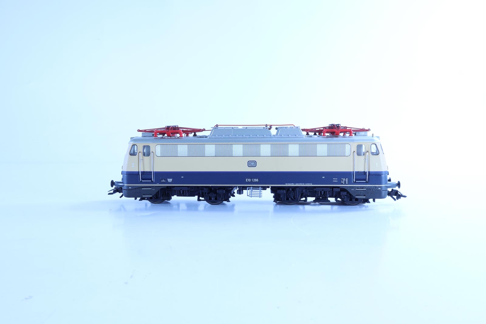Märklin 39121 digitale ekektrische locomotief E10.12 Rheingold DB "Bugelfalte"MFX/sound