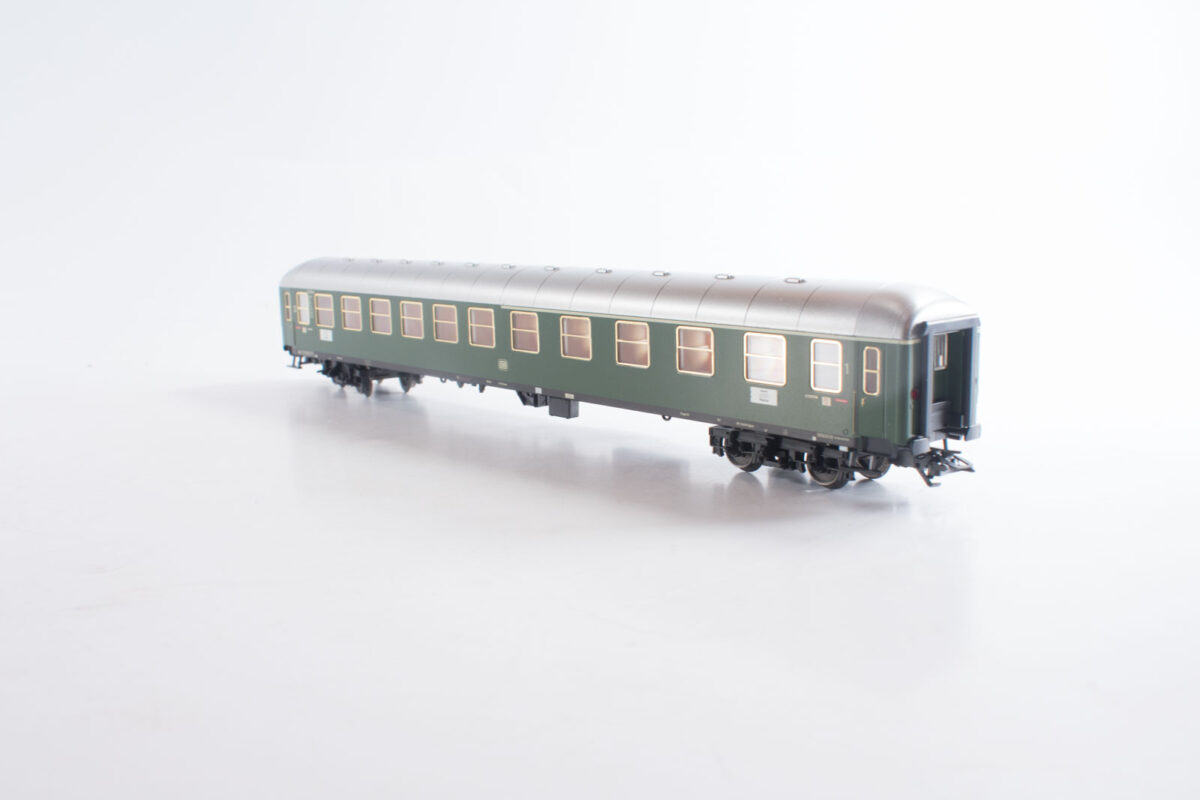 Märklin 43930 sneltreinwagen 1e/2ekl DB - Afbeelding 3