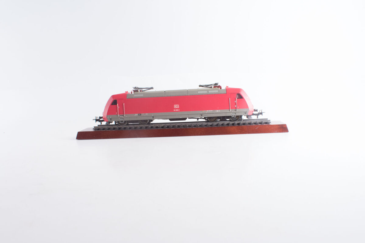 Märklin 34371 digitale E-locomotief BR101 DB met lokpilotV5 MFX/DCC - Afbeelding 2