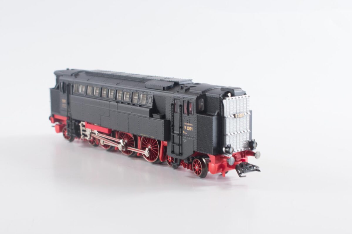 Märklin 3420 digitale diesellok V32 DB - Afbeelding 4