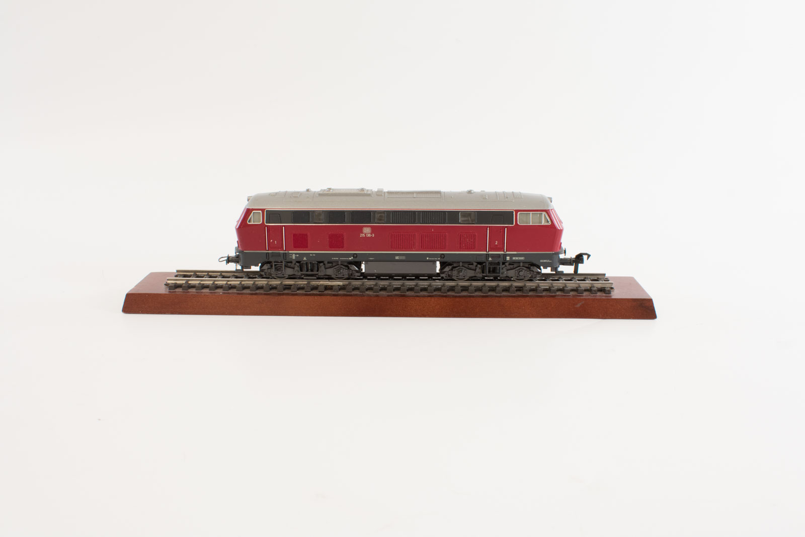 Roco 43417 diesellocomotief BR215 DB AC - Ben Ontspoord