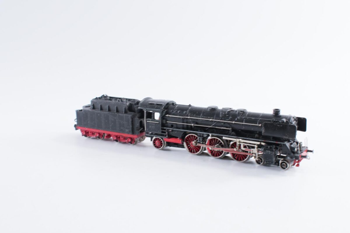 Märklin F800 stoomlocomotief BR01 DB uitgave 2 - Afbeelding 2