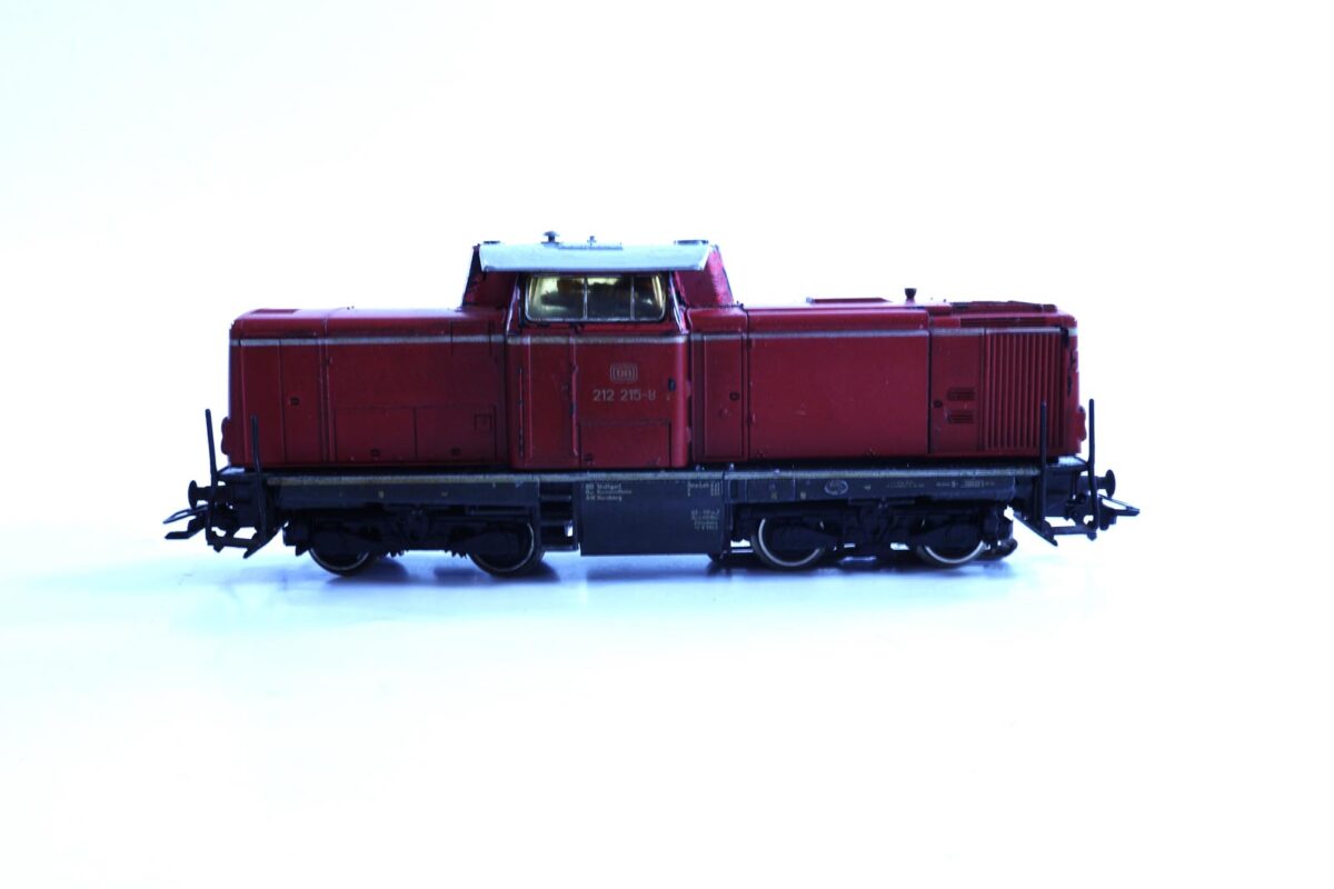 Märklin digitale  diesellocomotief BR212 DB - Afbeelding 4