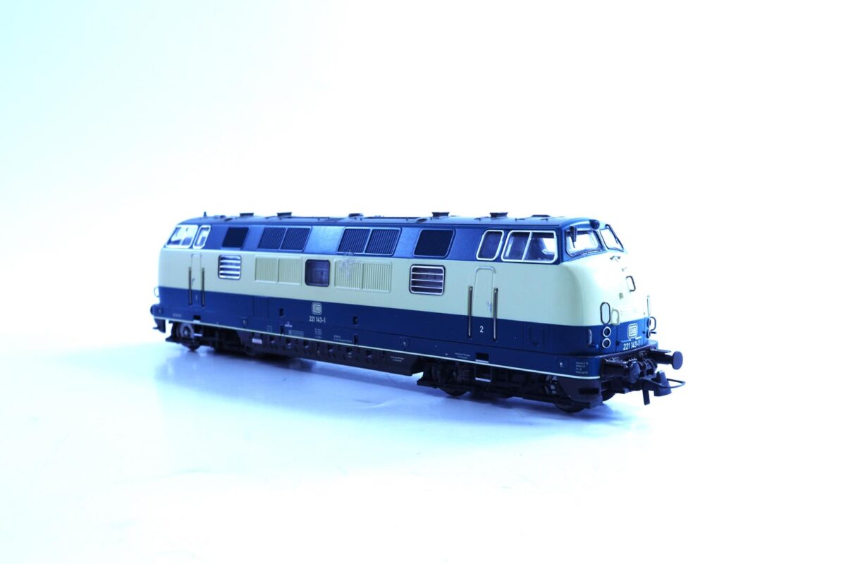 Roco 8842 diesellocomotief BR221 DB AC - Afbeelding 5