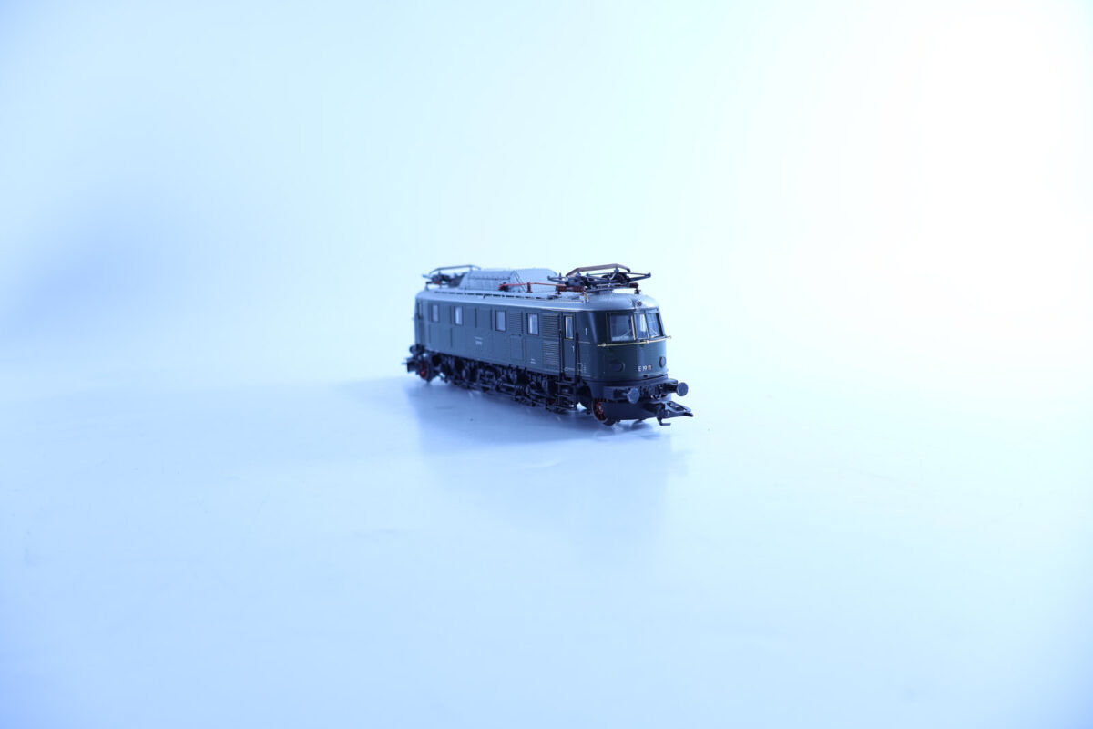 Märklin 39190 Digitale Elektrolocomotief BR E19 DB - Afbeelding 3
