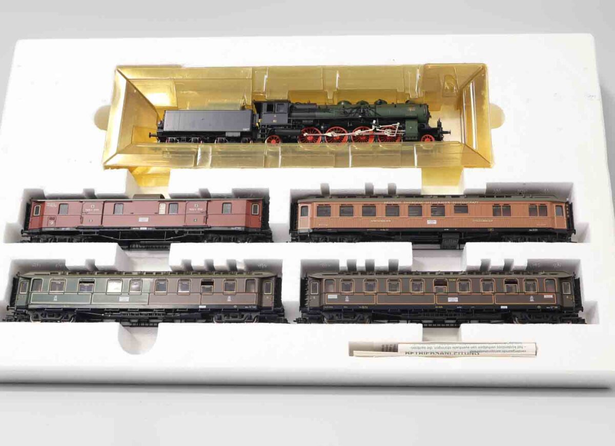 Fleischmann 1885 digitale treinsetDie alten Preussen treinset K.P.E.V. AC - Afbeelding 2