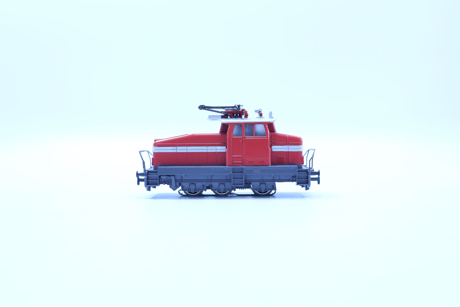 Märklin Lokomotive Ea 800 3044, rot, H0, OVP (K27) (Gebraucht) in