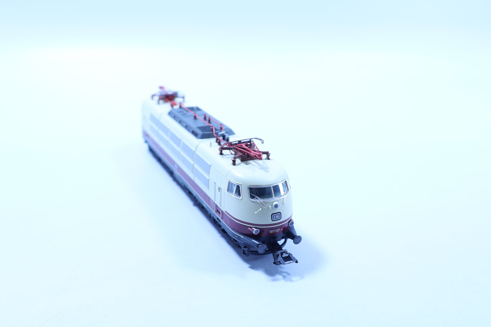 Märklin 37573 Elektrische locomotief BR103 DB MFX/sound - Ben Ontspoord