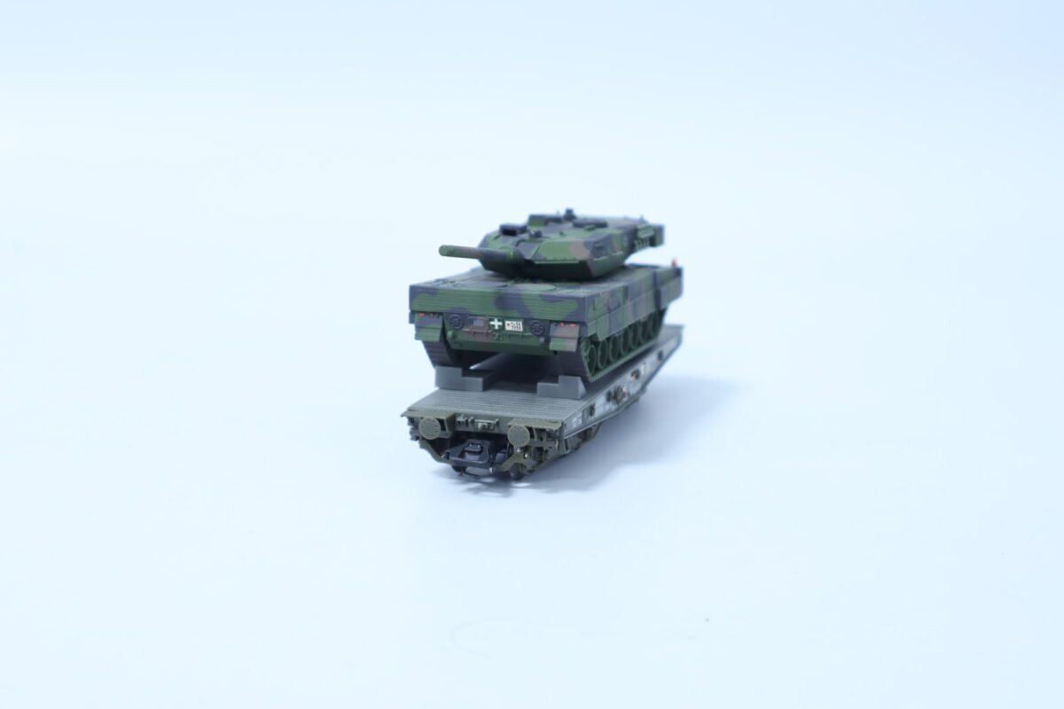 Märklin 48711 4Mfor zwaarlastwagen met Leopard II tank - Afbeelding 2