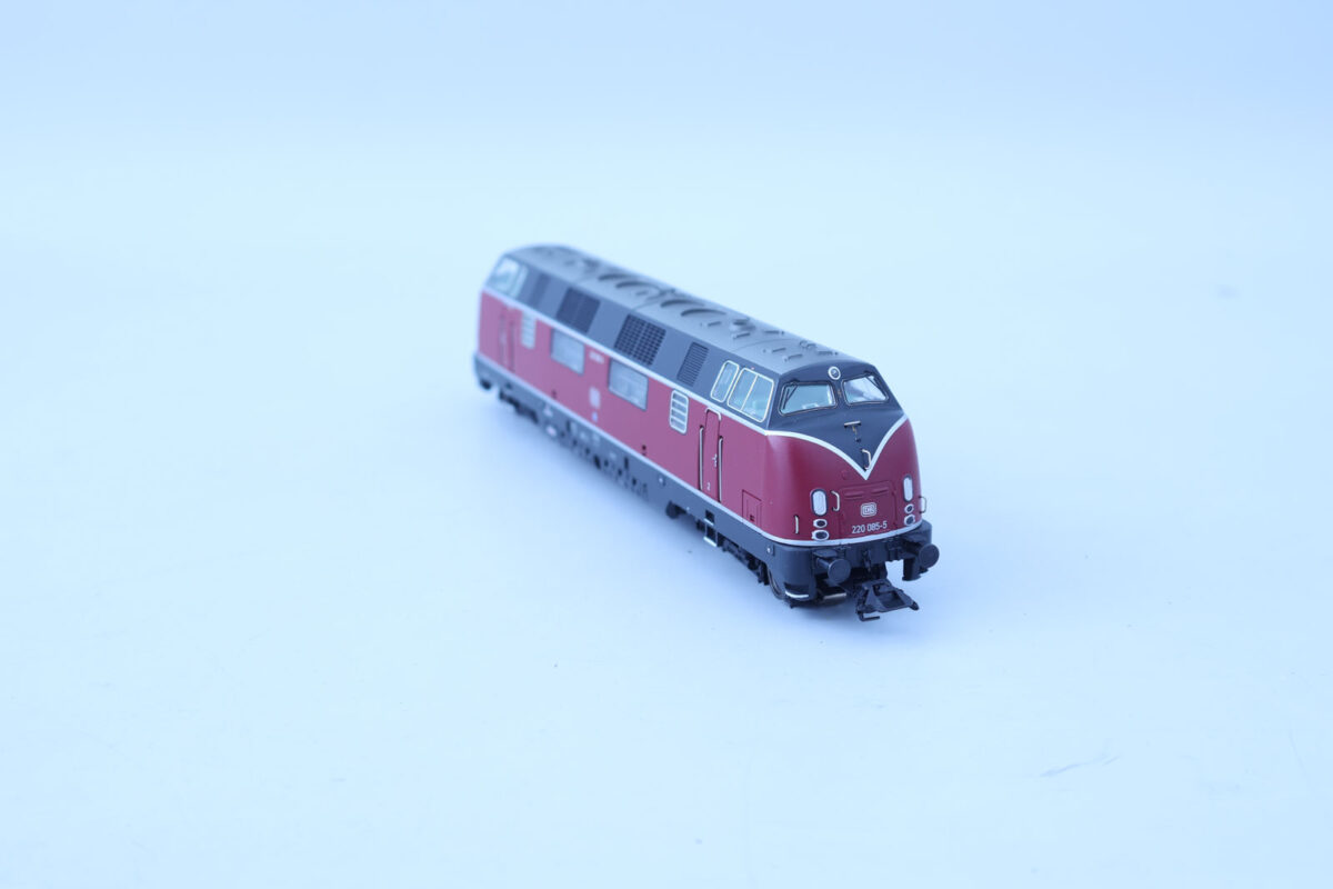 Märklin 39803 digitale diesellocomotief BR220 DB MFX/sound - Afbeelding 4