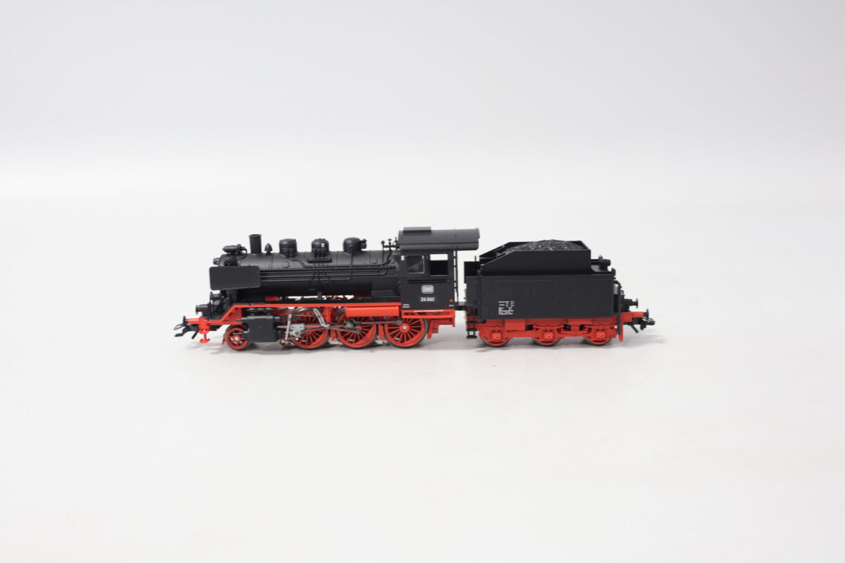 Märklin 36243 stoomlocomotief BR24 DB MFX/Sound - Afbeelding 3