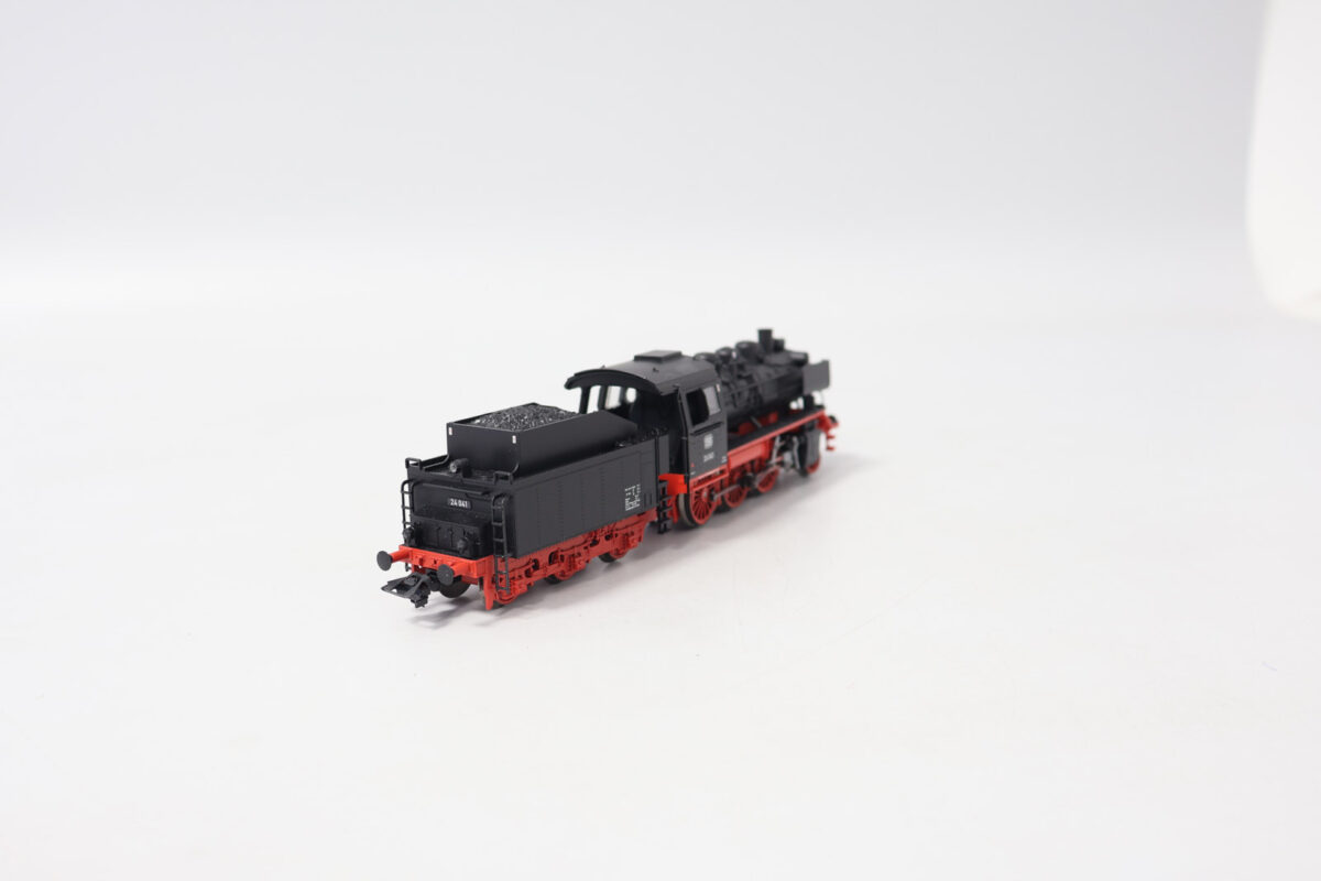Märklin 36243 stoomlocomotief BR24 DB MFX/Sound - Afbeelding 6