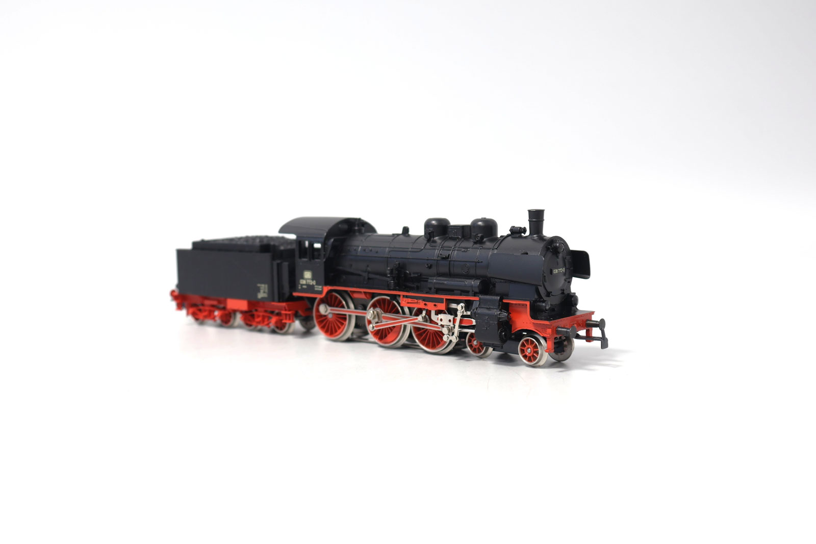 IMG_5379 Märklin 3099 stoomlocomotief BR38 DB - Afbeelding 1