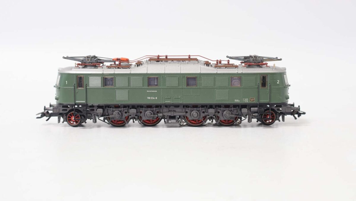 Märklin 3367 digitale  elektrische locomotief BR118 DB - Afbeelding 6