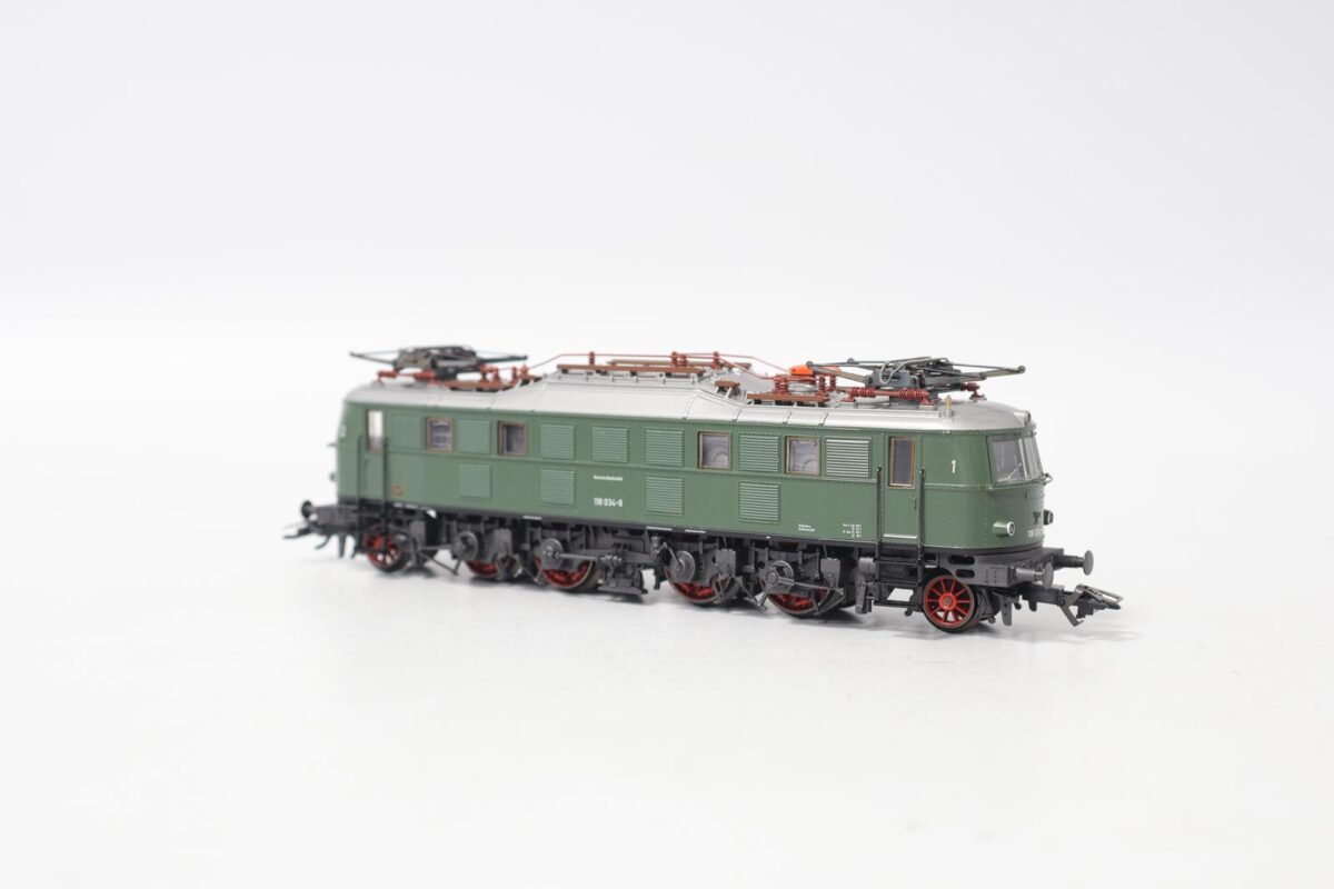 Märklin 3767 digitale elektrische locomotief BR118 DB - Afbeelding 2