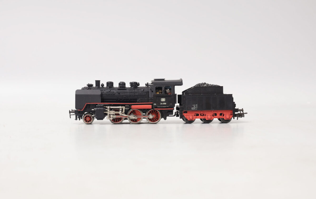 Märklin 3003 stoomlocomotief BR24 DB - Afbeelding 5