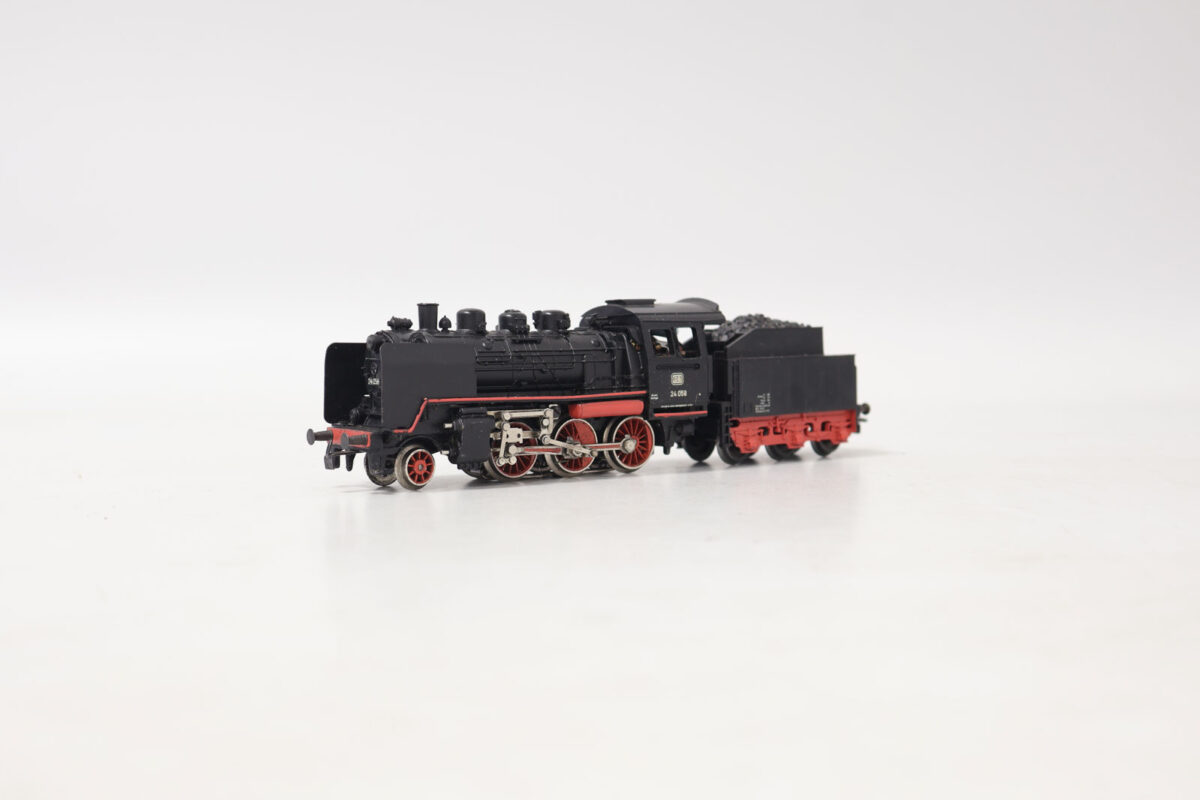 Märklin 3003 stoomlocomotief BR24 DB - Afbeelding 6
