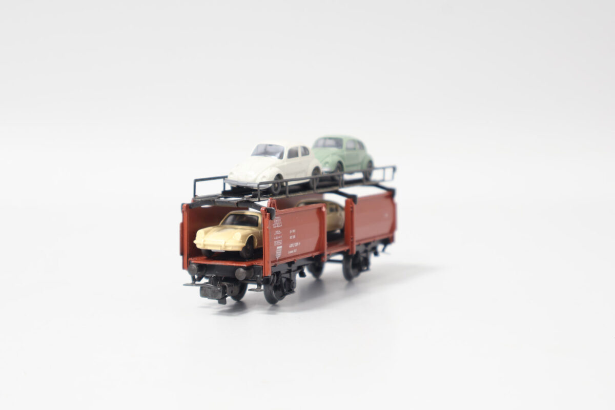 Märklin 4613 autotransport met kevers en Porsche 911DB - Afbeelding 2