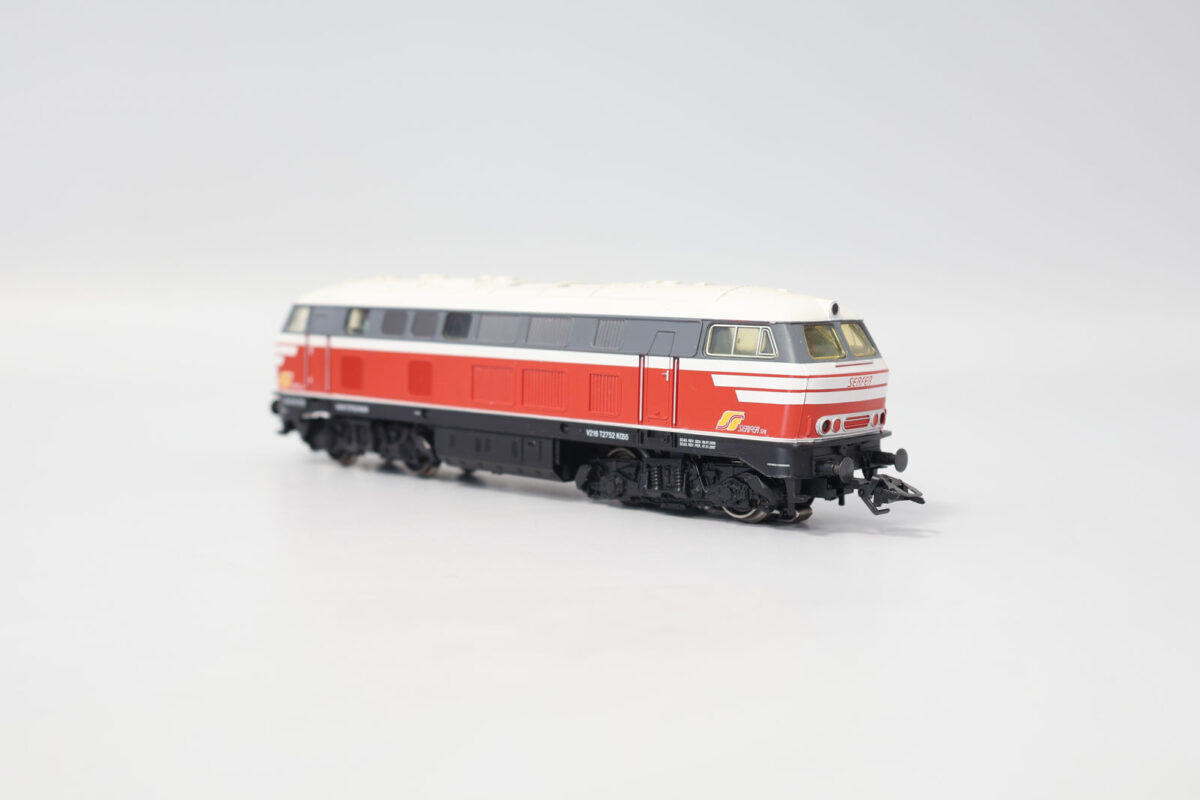 Märklin 37746 digitale diesellocomotief V216 SSF MFX/Sound - Afbeelding 2