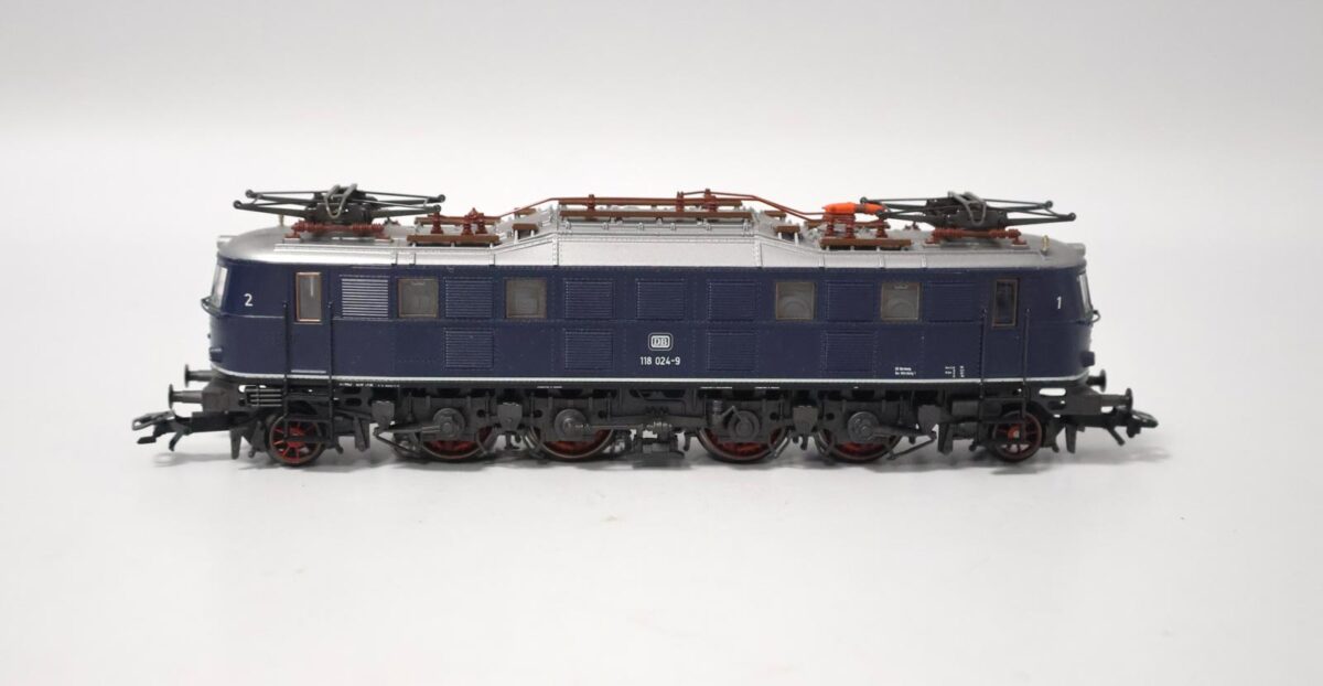 Märklin 3768 digitale elektrische locomotief BR118 DB - Afbeelding 4