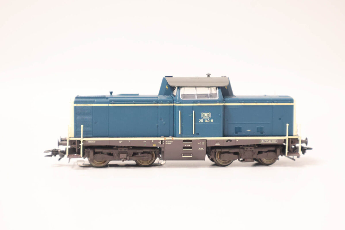 Märklin 38100 diesellocomotief type 211 DB MFX/DCC/Sound - Afbeelding 4